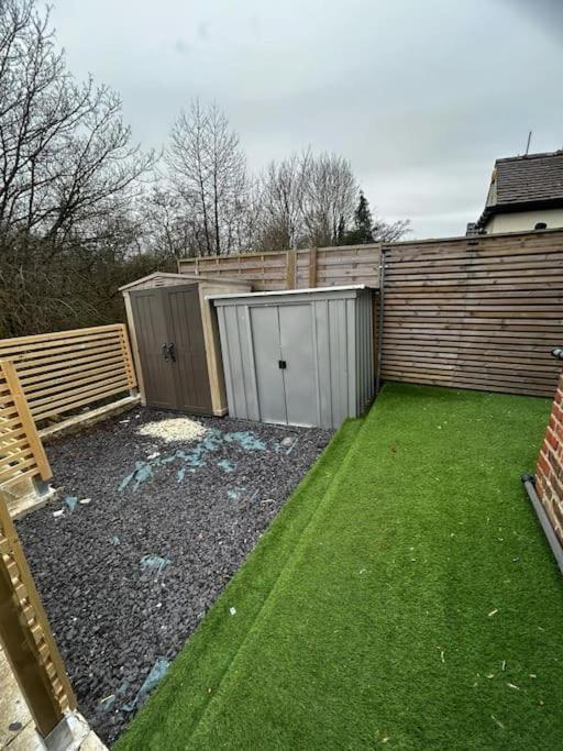 Lovely 5Br Home In Manchester. Close To The City ภายนอก รูปภาพ