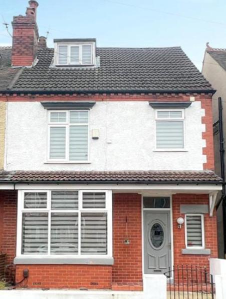 Lovely 5Br Home In Manchester. Close To The City ภายนอก รูปภาพ